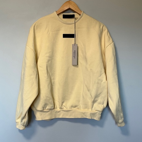 NWT Essentials Fear of God Men's Yellow Crew Sweater - Picture 2 of 10